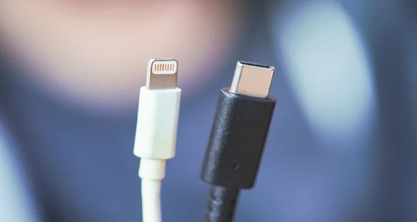 تفاوت کابل تایپ سی و لایتنینگ